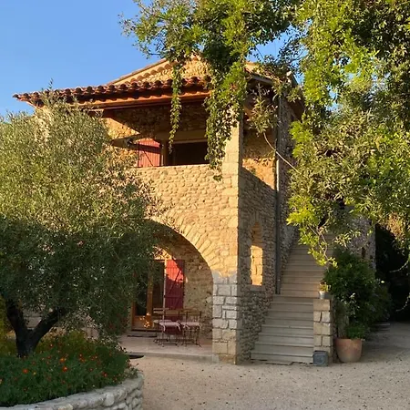 Charamelia לינה וארוחת בוקר Saint-Victor-de-Malcap