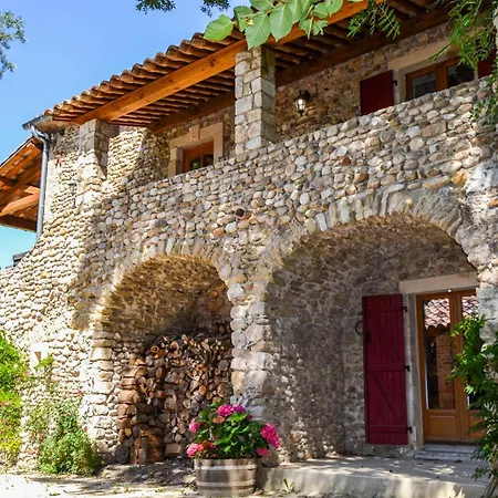 Charamelia Bed & Breakfast *